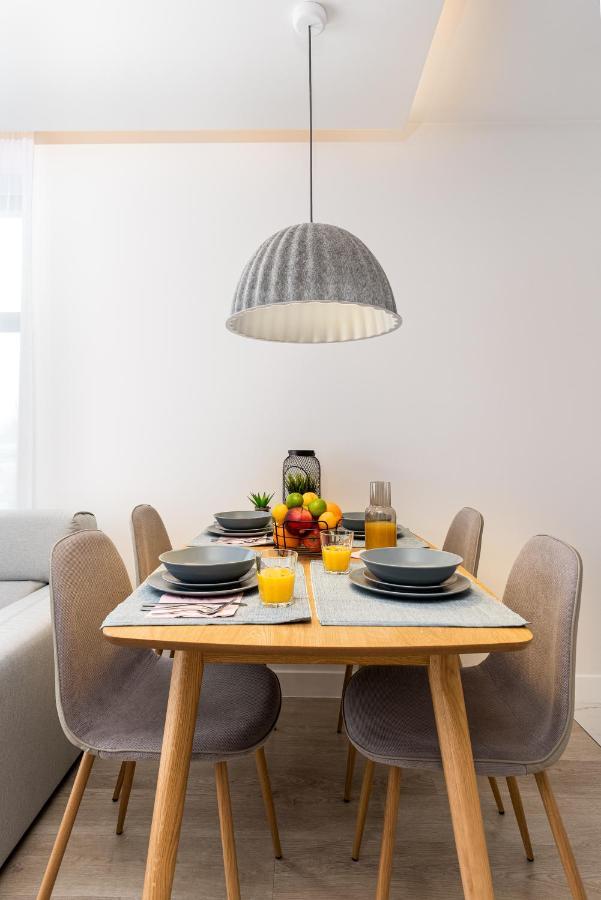 Househost Apartment: Miodowa 42/30 Street Красков Екстериор снимка